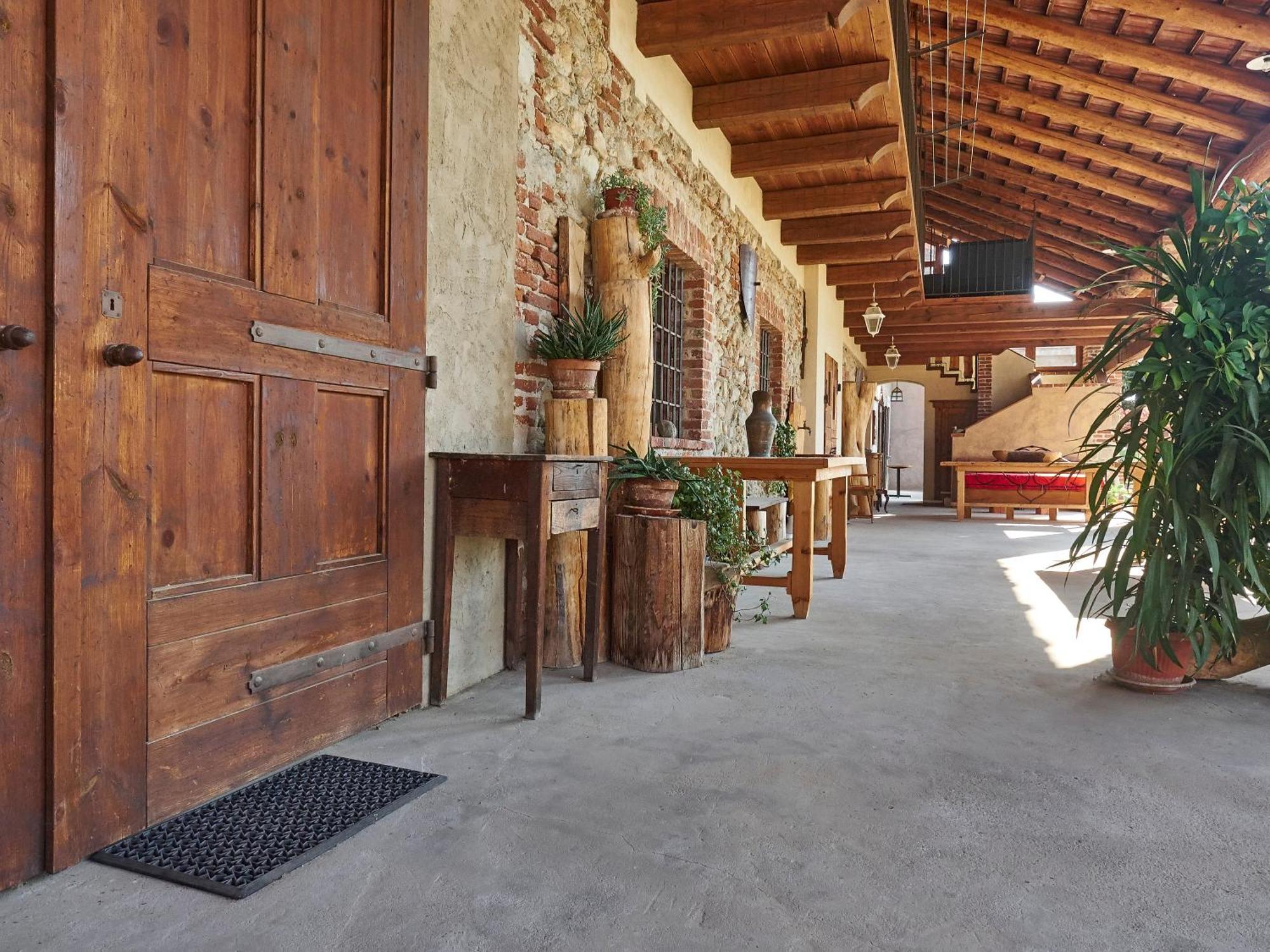 B&B Cascina Dell'Eco Busca Eksteriør billede